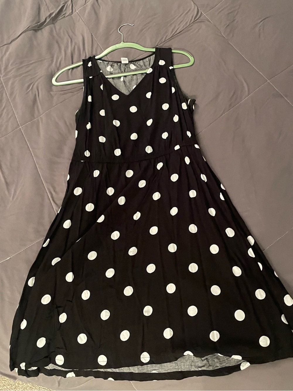 Women’s Black Polka Dot Sleeveless Dress
